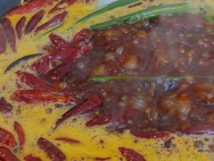 -黄潇洒老火锅(九眼桥宏济巷店)