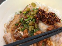 -丫丫桂林米粉(学府店)