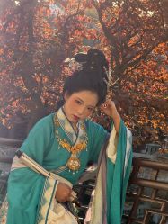 -两间半汉服工作室(平江路店)