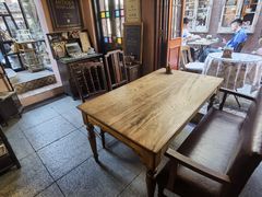 大堂-古董花园(思南路42弄小区店)
