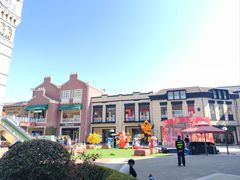 -王府井奥莱临潼小镇(临潼店)