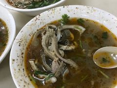 水爆肚-春雨羊汤店(广开四马路总店)