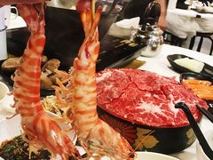 -鲜入围煮花胶鸡海鲜火锅