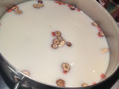 -尚尚仙·酸汤猪手·猪肚鸡火锅(华联万柳购物中心店)