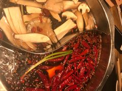 -纸盐河码头火锅(十八梯店)