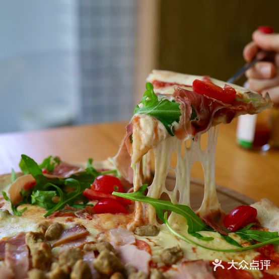 PlZZA+(东胜路店)