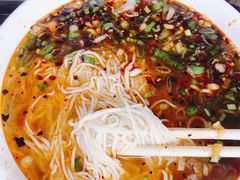 吾穆勒蓬灰牛肉-吾穆勒蓬灰牛肉面·清真(北滨河中路店)