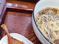 -百年老字号·观振兴蟹黄面·三虾面·苏式面(观前街富仁坊巷店)