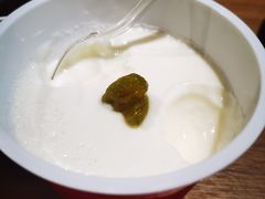 自制老酸奶-贯贯吉·清真餐厅(浙江中路店)