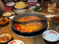 -萍姐火锅·公路夜市(武汉首店)