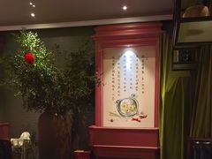 -八府香鸭·啫啫煲(华山路店)