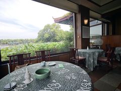 -湖畔居茶楼(湖滨店)