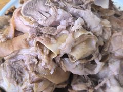 -溢心园香河肉饼总店