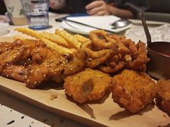 -必胜客(WOW中心城店)