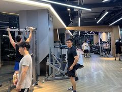 -威克健身游泳(万菱汇店)