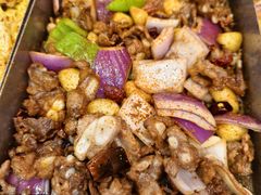 -老东镇啤酒屋海鲜加工·蒸汽海鲜·海鲜烧烤(台东店)