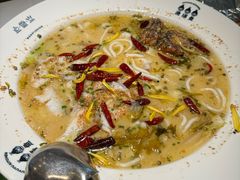 -渔语鱼酸菜鱼新川菜(来福士店)
