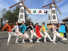 -北纬44度·金珠花海休闲农业旅游景区