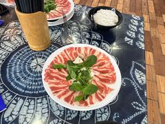 -桥香园过桥米线(国贸店)