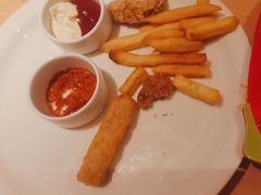 -菲滋意式餐厅(临平万达店)