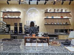 大堂-是啡·日式精品咖啡(东门太阳百货店)
