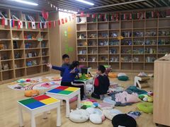 -金砾教育培训(宝山校区)