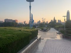 -泉城广场