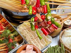 -郑记·古法黑砂锅串串(龙泉店)