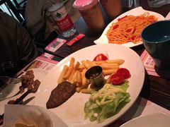 -酷公社·榴莲披萨(太原街店)