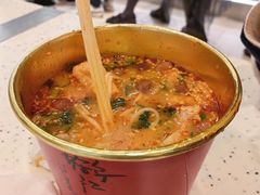 -鹤江桥·红油牛肉粉(SKP店)