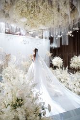 -雪中彩影婚纱摄影·微光艺术中心