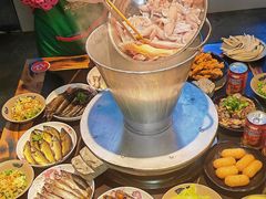 -石锅苗苗鱼(武汉首店)