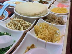 狮峰路三姨妈丝娃娃-怪噜范·老贵阳街头名小吃(鸿通城店)