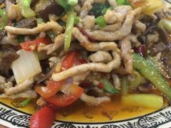 -乡土特色.冷锅鱼.牦牛肉汤锅