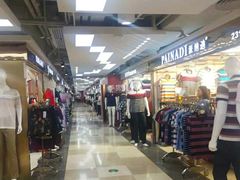 -广州白马服装市场
