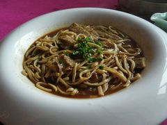 -景月阁空中食府(希尔顿酒店)