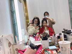 -海马体照相馆(环贸iapm大师爱情店)