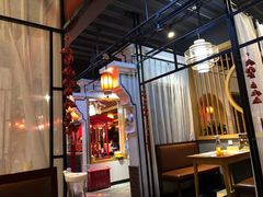 大堂-大融厨·鸡毛店·川菜(果壳里东安湖店)