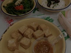 -东排食堂长沙小吃大排档(五一广场店)