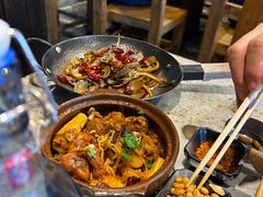 -破瓦寒窑·地摊烤羊排