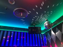 -麦克疯KTV(花园店)