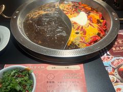 -廖掌柜·重庆鲜货火锅(上海首店)