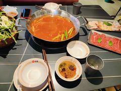 -由衷贵州酸汤牛肉火锅(新桥店)