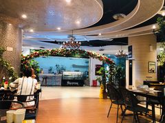 -舌尖上的食缘花园主题餐厅