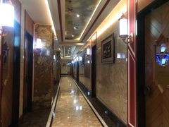 -萧邦音乐会所KTV(向西店)