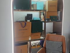 -聚云奢二手奢侈品黄金手表包包回收·中古店(三里屯总店)
