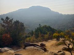 -灵岩山风景区