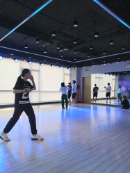-泽舞·国际流行舞