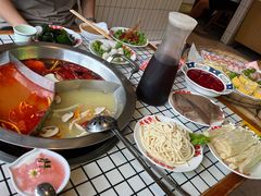 -山悦里 山野·鲜火锅(罗斯福广场店)
