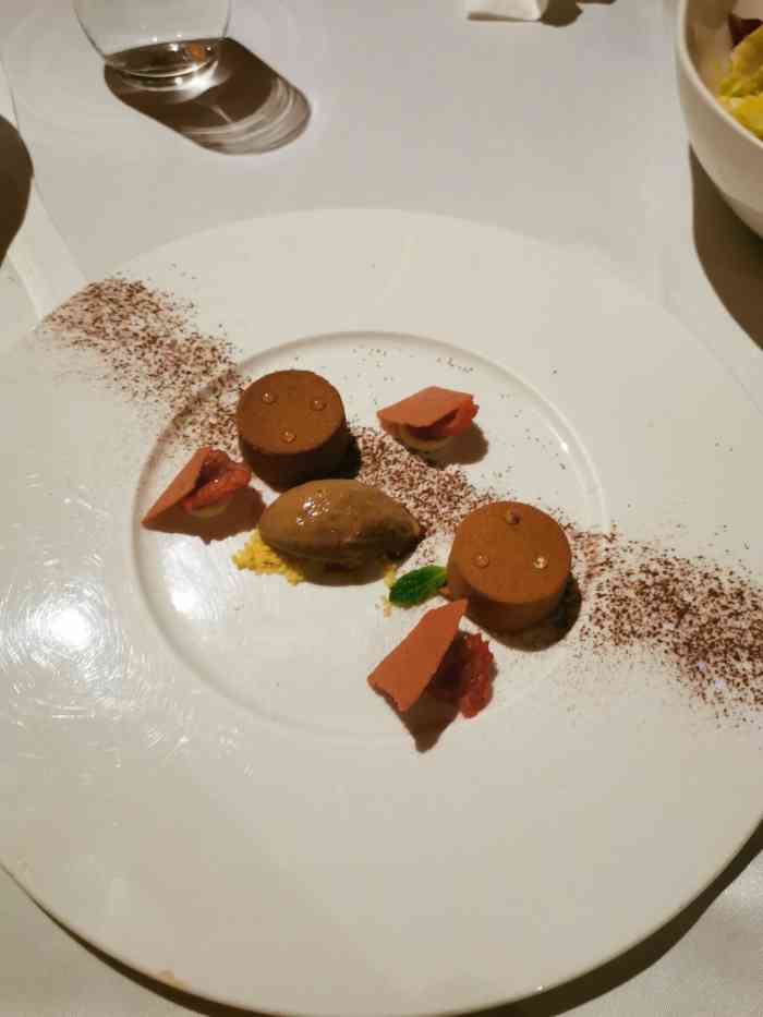 牛排家(安贞店)-"牛排家安贞店在海环宇荟购物中心的四层.环.